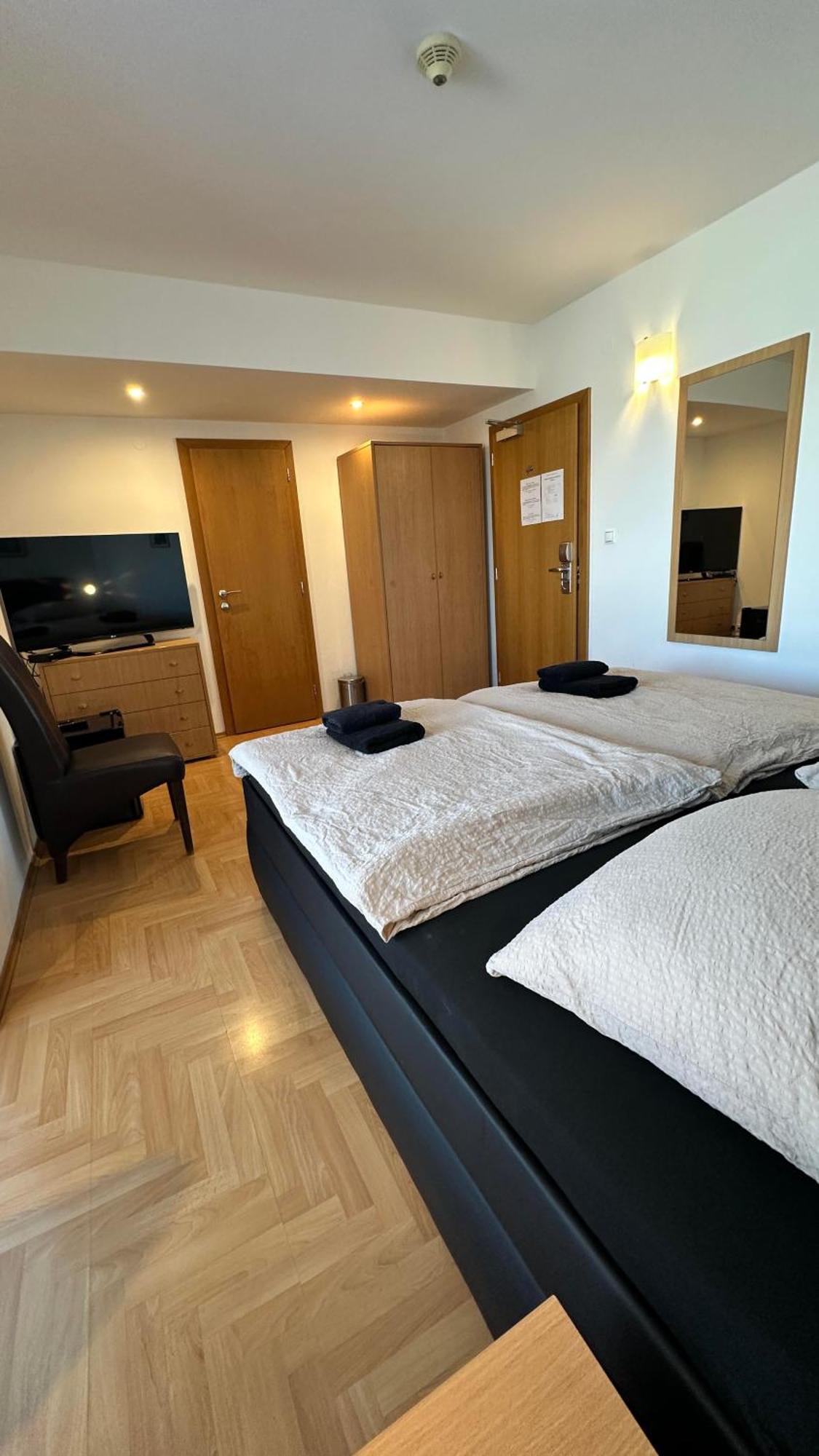 Hotel Muza Кошице Экстерьер фото